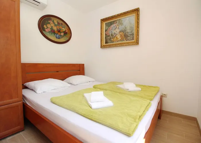 Mrkus 4* Baška