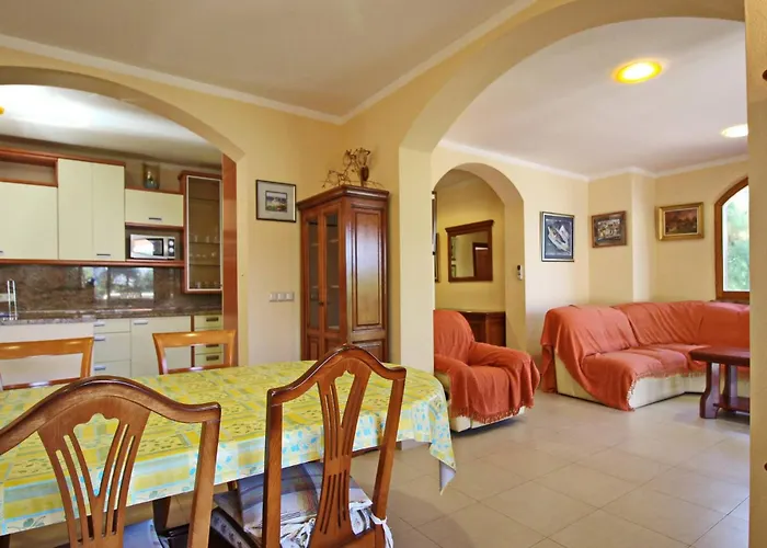 Mrkus 게스트하우스 4*